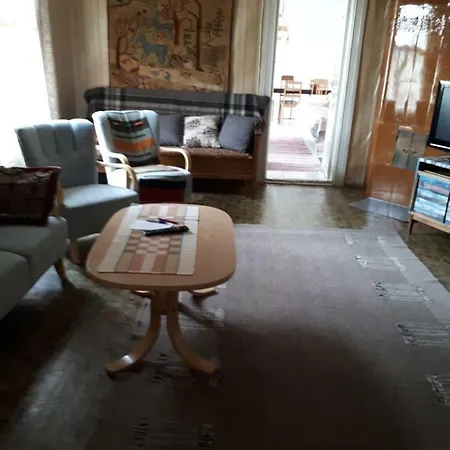 Aarikan Maatilamajoitus Lantgård