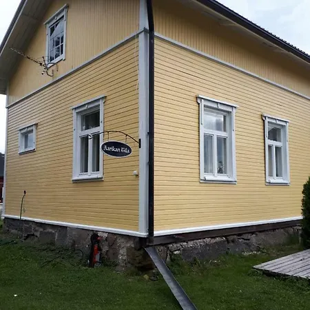 Aarikan Maatilamajoitus Farma *